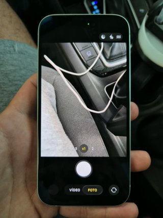iPhone 15 128GB