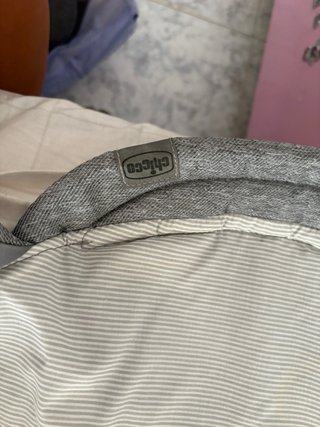Mochila Portabebés Chicco Hip Seat Gris