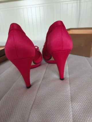 Conjunto bolso y zapatos fiesta MENBUR fucsia
