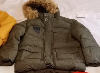 Chaqueta abrigada niño talla 4 años