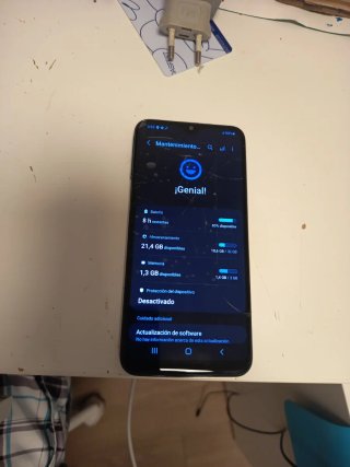 Samsung A20e Negro Ideal Trabajo/Reparto doble sim