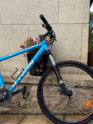 Bicicleta B-Twin Azul