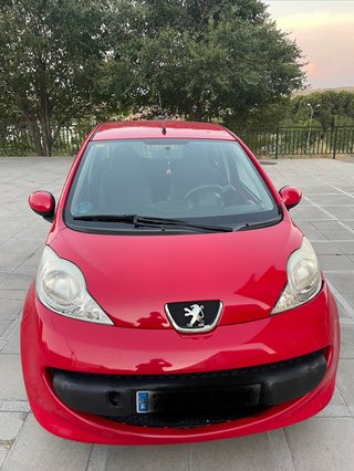 Peugeot 107 Urban 5p Automático 2007