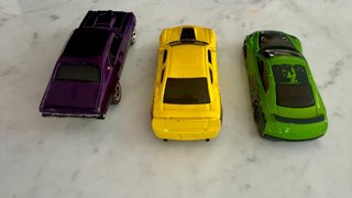 Coches de juguete (juego)