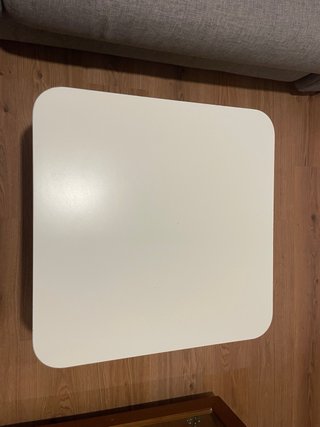 Mesa auxiliar blanca Tingby de Ikea