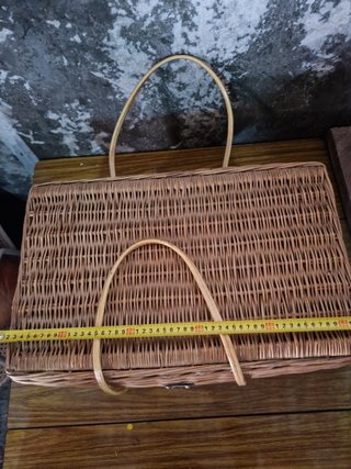 Cesta de picnic de mimbre
