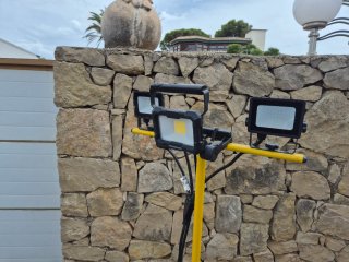 NO ENVIO Foco obra LED trípode 3 focos