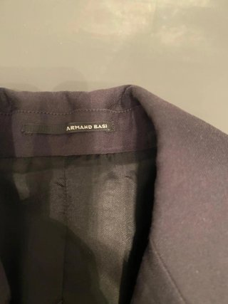 Traje Armand Basi Chaqueta y Falda Negro