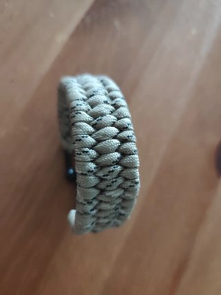 Lote de 2 pulseras cuero y metal
