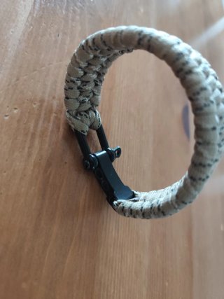 Lote de 2 pulseras cuero y metal