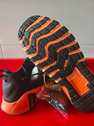 Nike Free Metcon 6 Negro Naranja