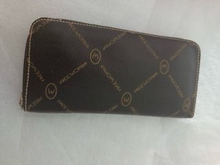 Cartera de piel Free Woman marrón