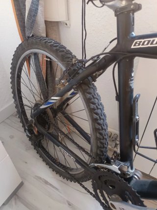 Bicicleta Giant Boulder