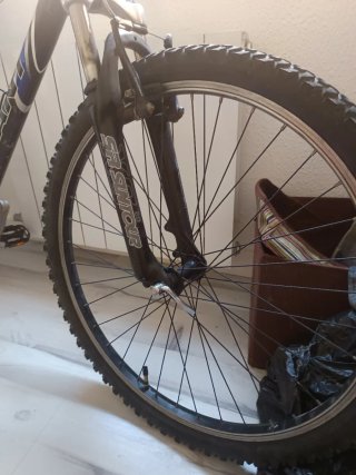 Bicicleta Giant Boulder