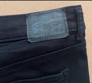 Levi's Pantalón Corto Mujer Negro