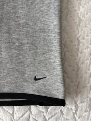 Sudadera Nike Negra y Gris
