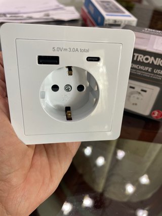 Enchufe USB TRONIC 2 Dispositivos