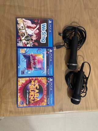 3 Juegos PS4 Karaoke + 2 Micrófonos