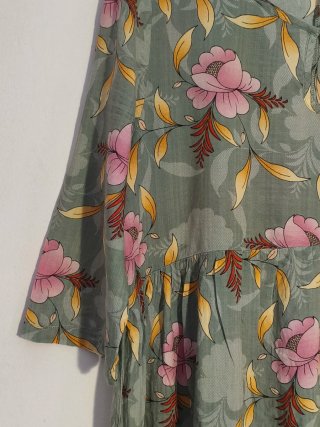 Vestido largo floral vintage – Emery Rose, talla L