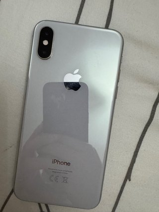 iPhone XS argento