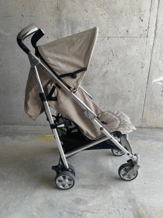 Silla de paseo color beige