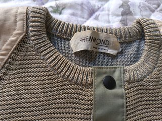 Maglione uomo beige con bottoni