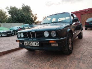 BMW e30 324d