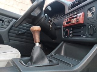 BMW e30 324d