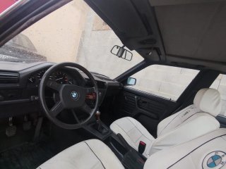 BMW e30 324d