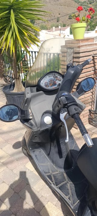 Kymco Grand Dink 125
