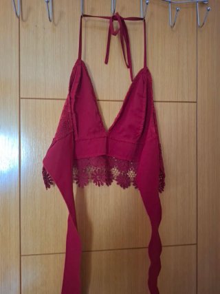 Top encaje rojo