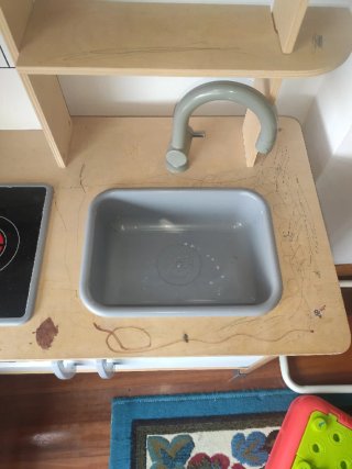Cocina infantil de madera