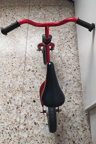 Bicicleta infantil Chicco Red Bullet roja