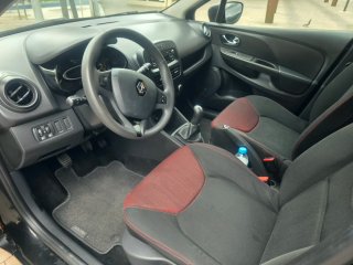 Renault Clio 2015 pegatina c 80.000 klm