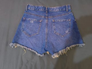 Lote 3 prendas: faldas y  short