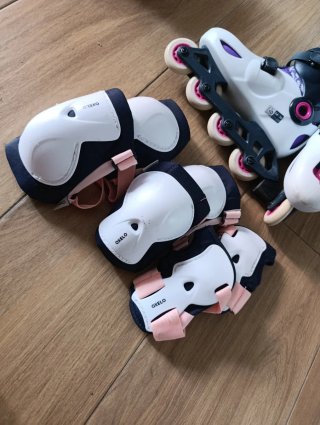 Patines en línea y protecciones