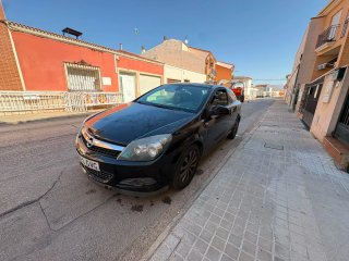 Opel Astra 2010