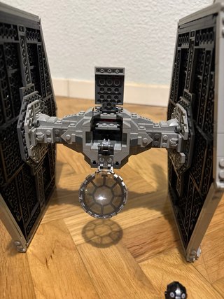 Lego Star Wars 76211 Incompleto