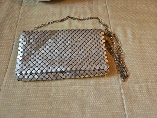 Bolso fiesta dorado/plateado cadena