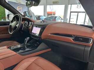 MASERATI Levante GranSport 3.0 V6 tt 257kW350CV