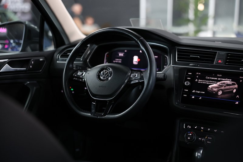 Volkswagen Tiguan 2019, foto 13