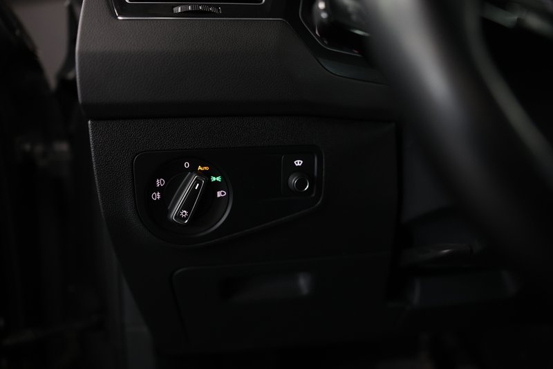 Volkswagen Tiguan 2019, foto 17