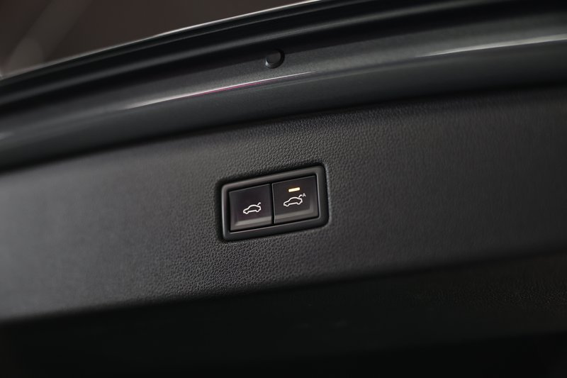 Volkswagen Tiguan 2019, foto 22