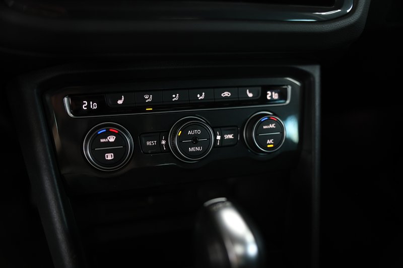 Volkswagen Tiguan 2019, foto 24