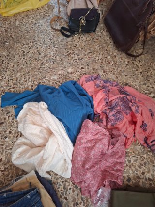 Lote Ropa Talla 50 (5XL) Blusa Azul y Rosa