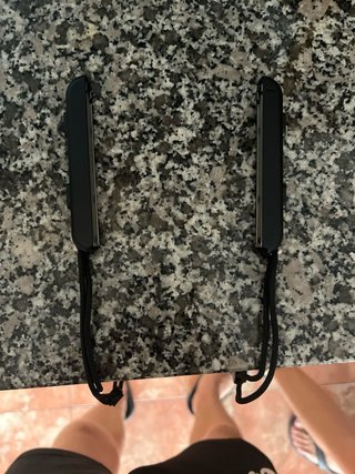 Nintendo Switch + funda i cargadores +mandos