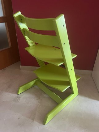 Trona Stokke verde buen estado