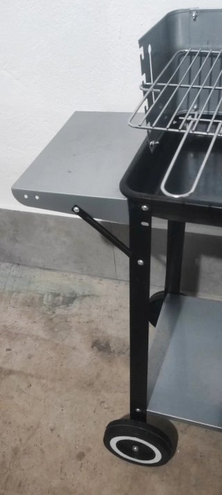 Barbacoa de carbón Aktive