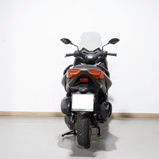 Yamaha XMAX 300 Tech MAX gris/dorado