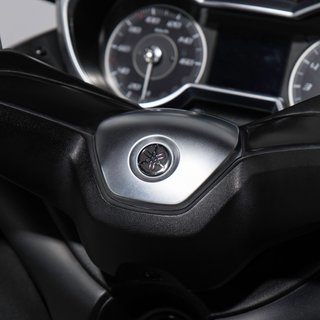 Yamaha XMAX 300 Tech MAX gris/dorado